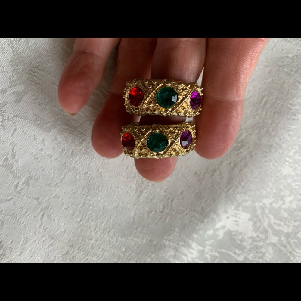 Vintage jewel gold clip earrings, multi colored stones